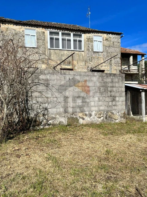 Moradia T4 para Venda em Vila Maior