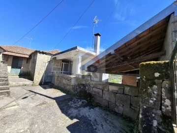 Moradia T4 para Venda em Vila Maior