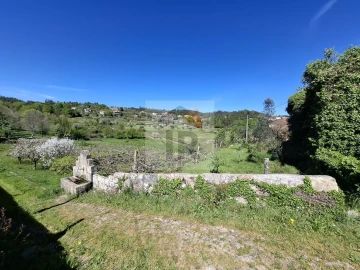 Moradia T4 para Venda em Vila Maior