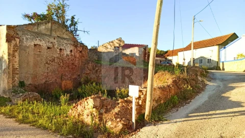 Terreno para Venda em Alvorninha