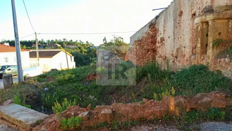 Terreno para Venda em Alvorninha