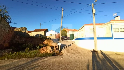 Terreno para Venda em Alvorninha