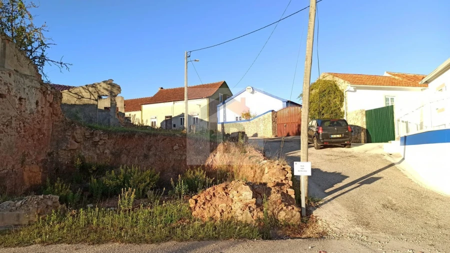 Terreno para Venda em Alvorninha