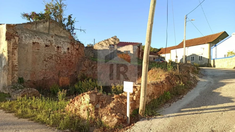 Terreno para Venda em Alvorninha Foto 3