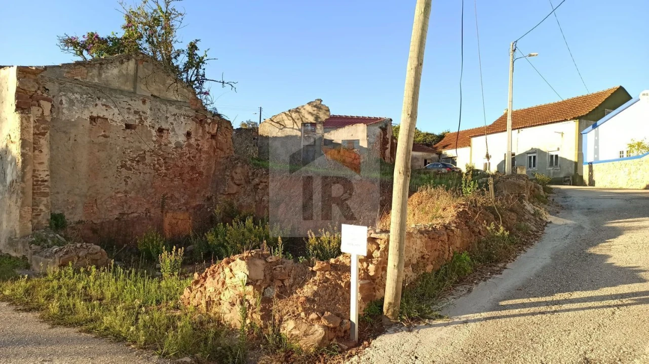 Terreno para Venda em Alvorninha Foto 3