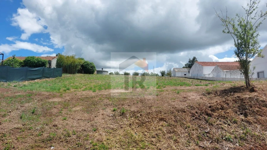 Terreno para Venda em Alvorninha Foto 6