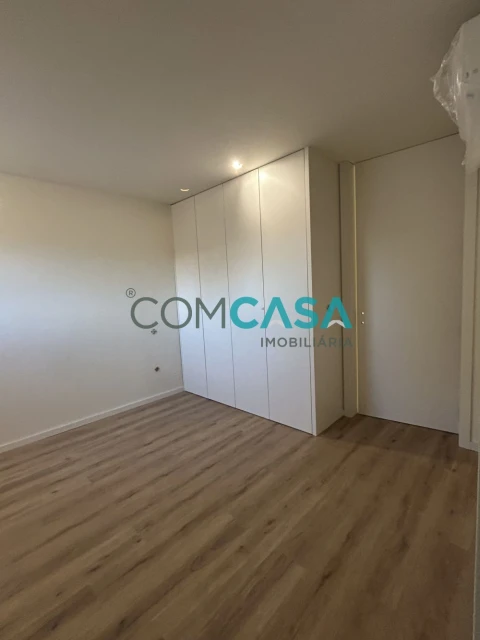 Moradia T3 para Venda em Perafita, Lavra e Santa Cruz do Bispo