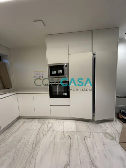 Moradia T3 para Venda em Perafita, Lavra e Santa Cruz do Bispo