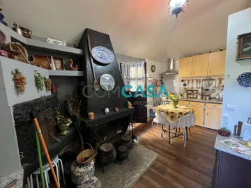 Moradia T3 para Venda em Ansiães