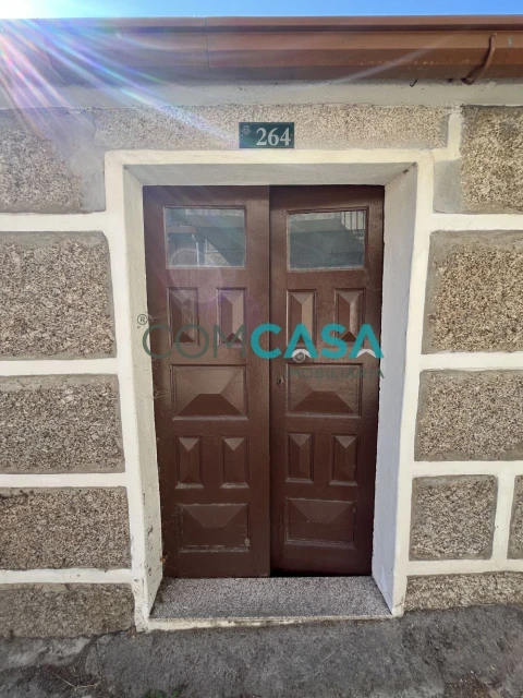 Moradia T3 para Venda em Ansiães