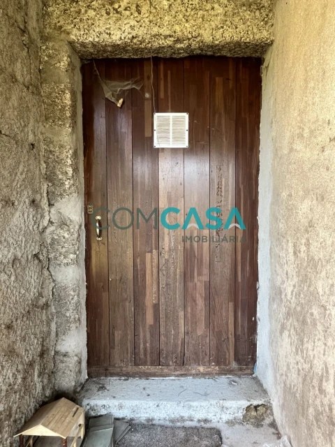 Moradia T3 para Venda em Ansiães