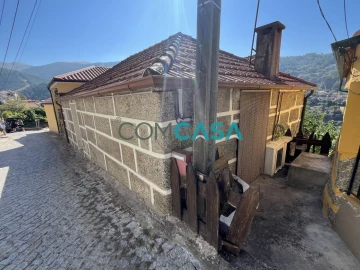 Moradia T3 para Venda em Ansiães