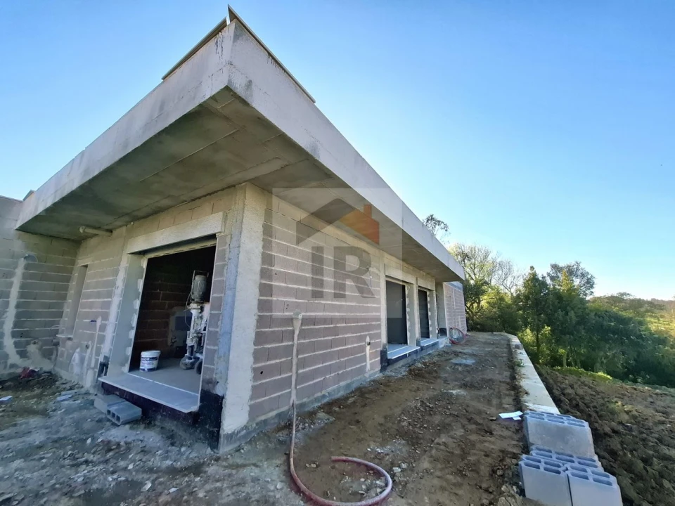 Moradia T3 para Venda em Nossa Senhora do Pópulo, Coto e São Gregório Foto 1