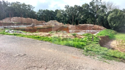 Moradia T3 para Venda em Nossa Senhora do Pópulo, Coto e São Gregório