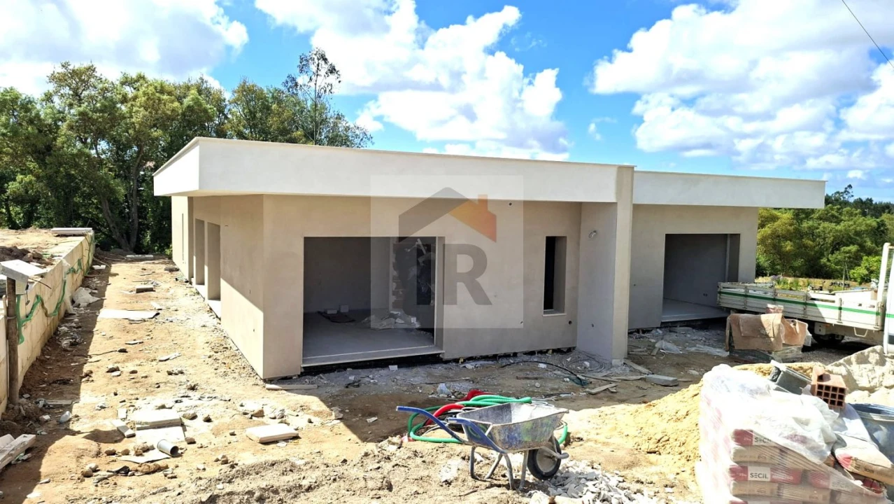 Moradia T3 para Venda em Nossa Senhora do Pópulo, Coto e São Gregório Foto 3