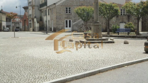 Moradia T5 para Venda em São Martinho de Antas e Paradela de Guiães