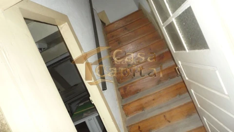 Moradia T5 para Venda em São Martinho de Antas e Paradela de Guiães