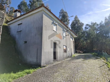 Moradia T3 para Venda em Valadares