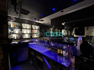 Loja para Venda em Lordelo do Ouro e Massarelos