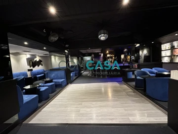 Loja para Venda em Lordelo do Ouro e Massarelos