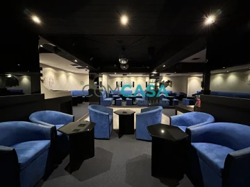 Loja para Venda em Lordelo do Ouro e Massarelos