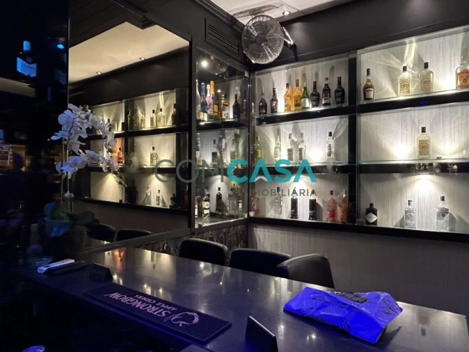 Loja para Venda em Lordelo do Ouro e Massarelos Foto 44