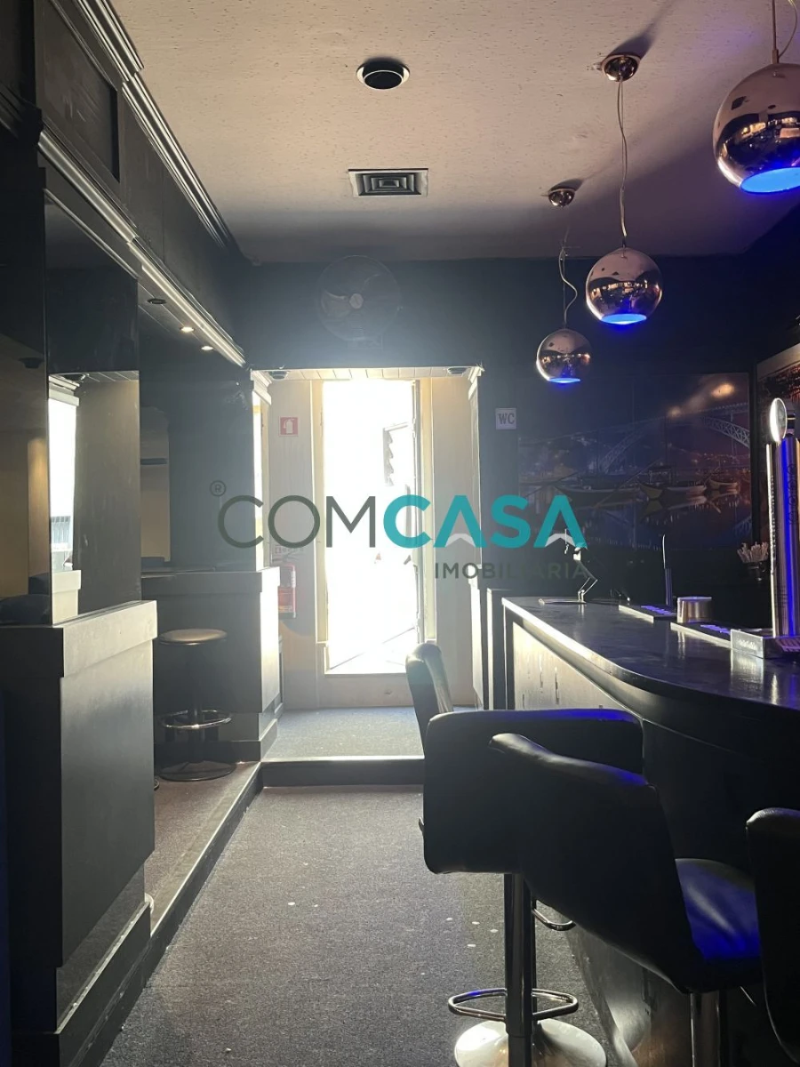 Loja para Venda em Lordelo do Ouro e Massarelos Foto 35