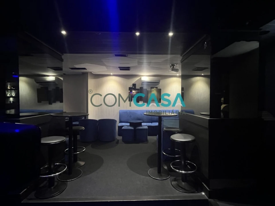 Loja para Venda em Lordelo do Ouro e Massarelos Foto 12