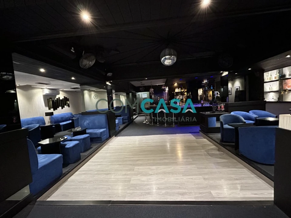 Loja para Venda em Lordelo do Ouro e Massarelos Foto 39