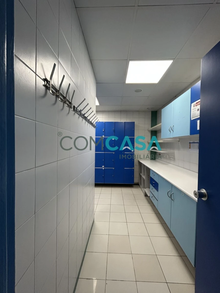 Loja para Arrendamento em Gondomar (São Cosme), Valbom e Jovim Foto 16