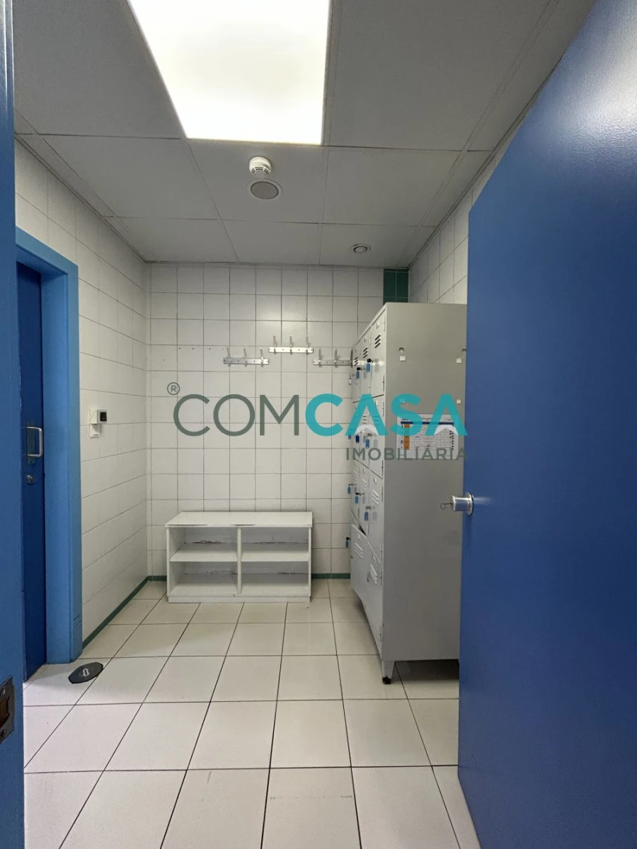 Loja para Arrendamento em Gondomar (São Cosme), Valbom e Jovim Foto 10