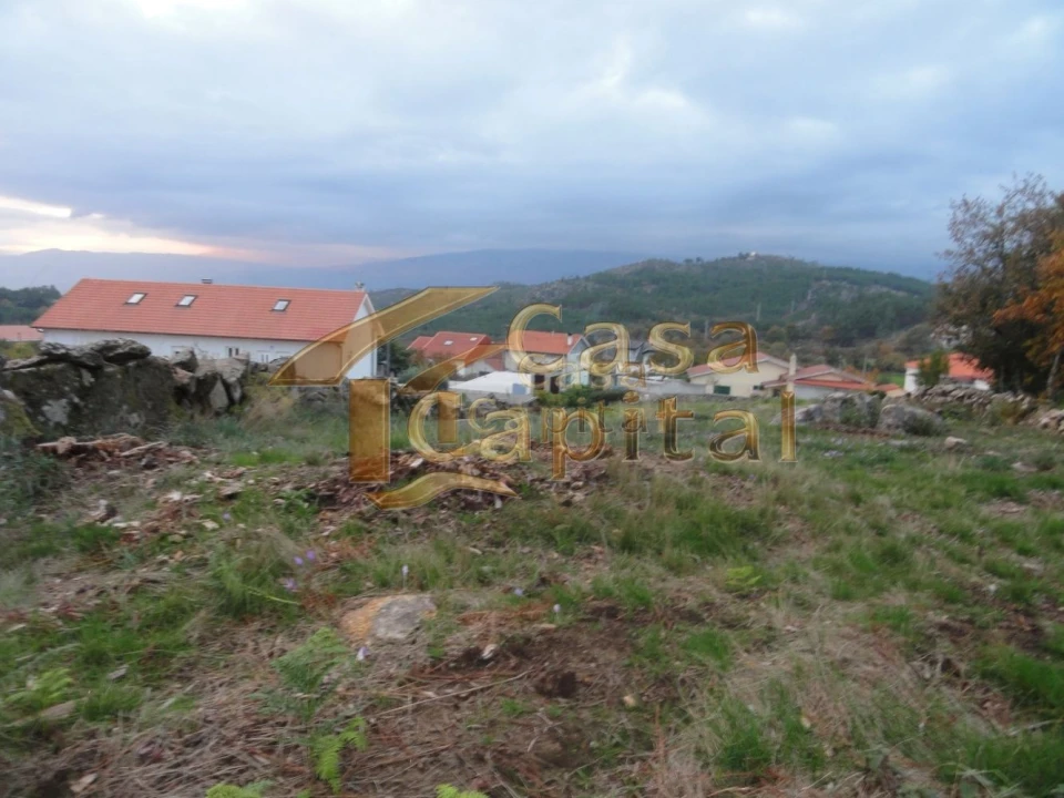 Terreno para Venda em Mouçós e Lamares Foto 8