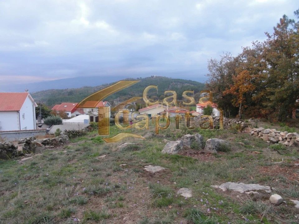 Terreno para Venda em Mouçós e Lamares Foto 6