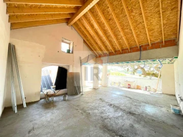 Moradia T2 para Venda em Alvorninha