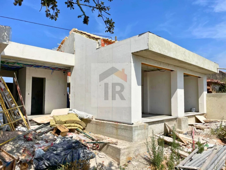 Moradia T2 para Venda em Alvorninha Foto 6