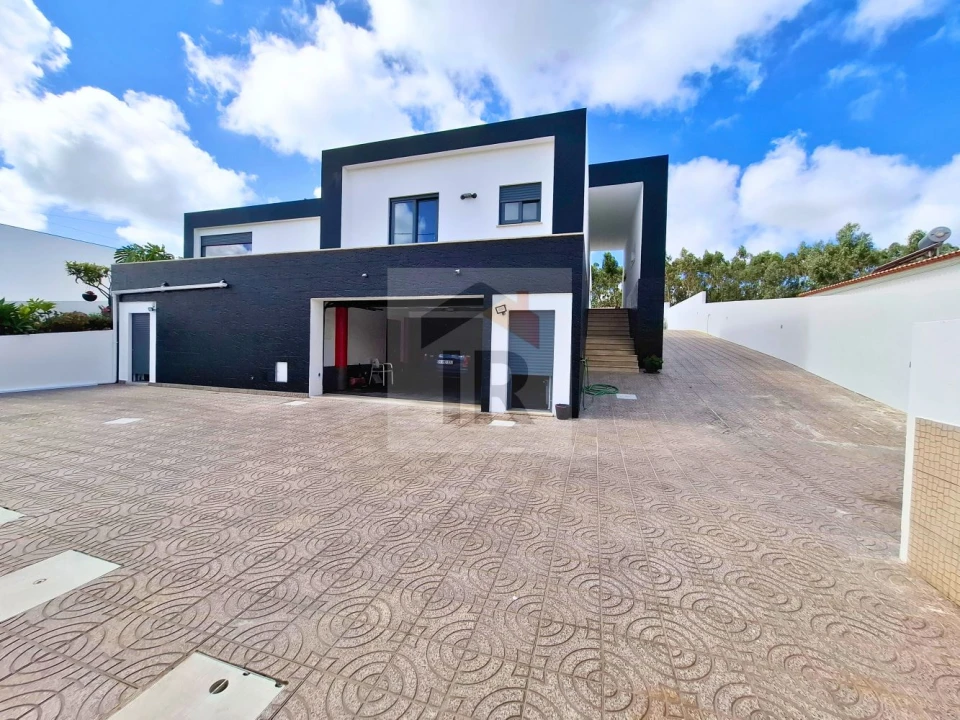 Moradia T3 para Venda em Nossa Senhora do Pópulo, Coto e São Gregório Foto 4