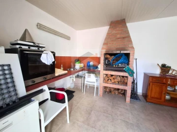 Moradia T3 para Venda em Nossa Senhora do Pópulo, Coto e São Gregório