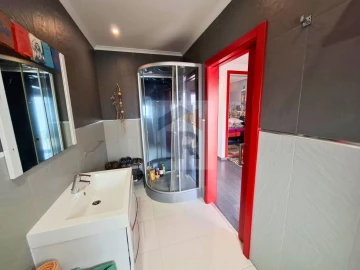 Moradia T3 para Venda em Nossa Senhora do Pópulo, Coto e São Gregório