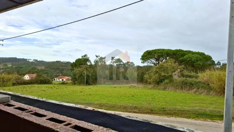 Moradia T3 para Venda em Salir de Matos