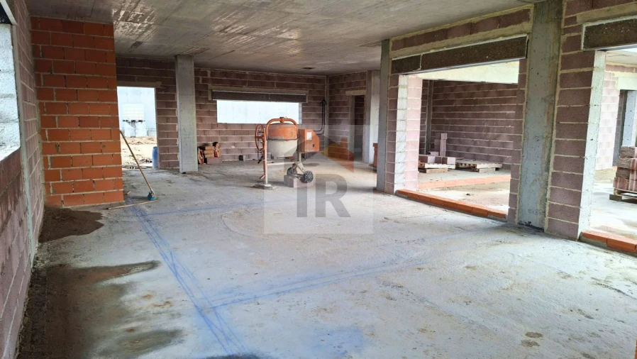 Moradia T3 para Venda em Salir de Matos Foto 8