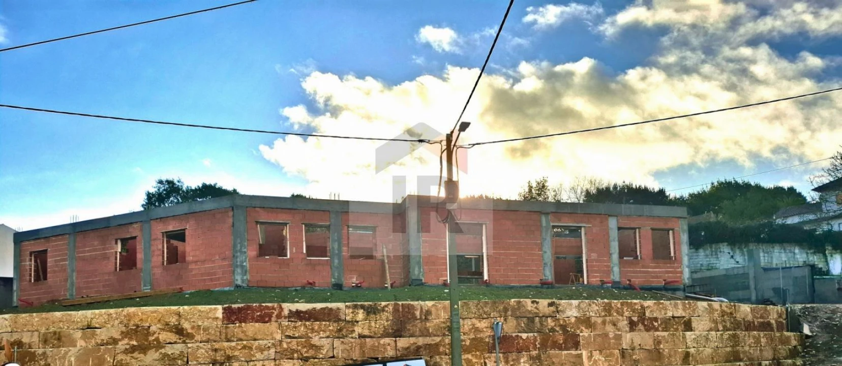 Moradia T3 para Venda em Salir de Matos Foto 31