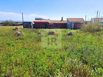 Moradia T4 para Venda em Caldas da Rainha - Santo Onofre e Serra do Bouro