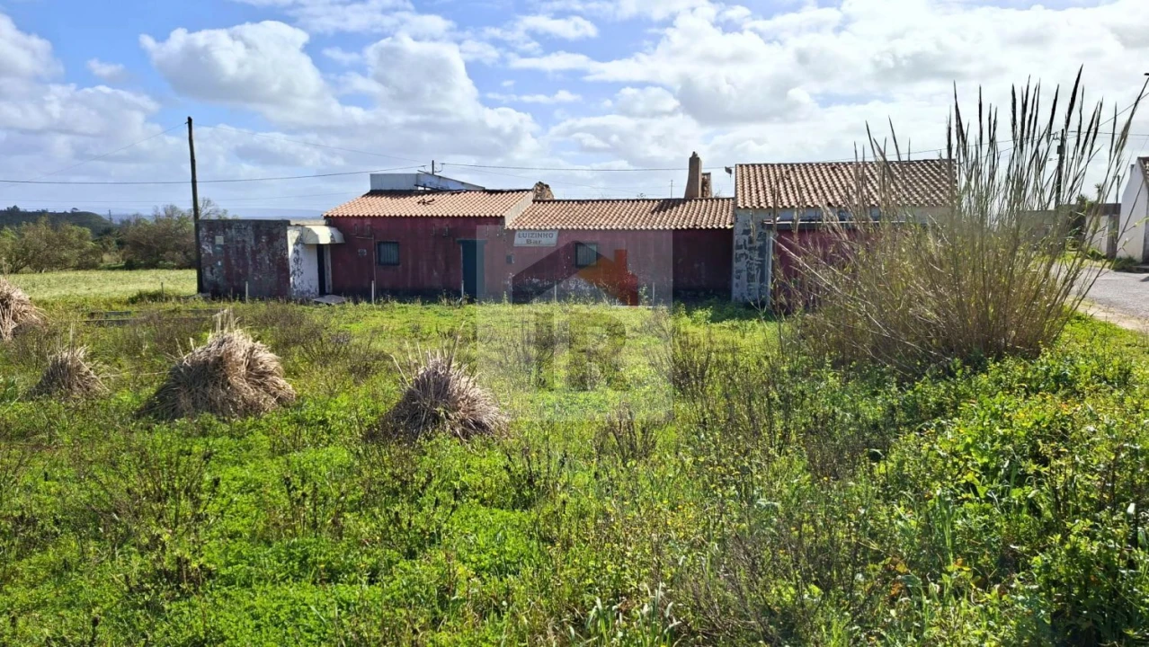 Moradia T4 para Venda em Caldas da Rainha - Santo Onofre e Serra do Bouro Foto 1