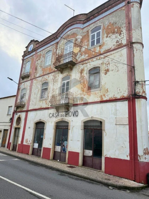 Loja para Venda em Bombarral e Vale Covo