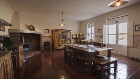 Quinta T10 para Venda em Ervedosa do Douro