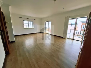 Apartamento T3 para Venda em Foz do Arelho