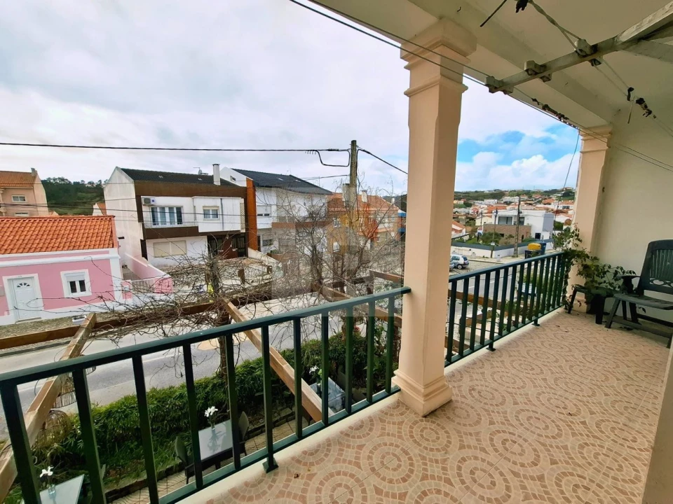 Apartamento T3 para Venda em Foz do Arelho Foto 7