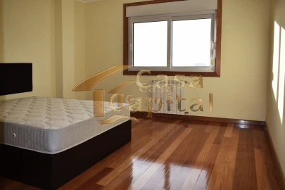 Apartamento T4 para Venda em Mateus