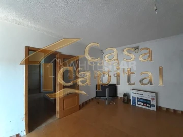 Moradia T3 para Venda em Abaças