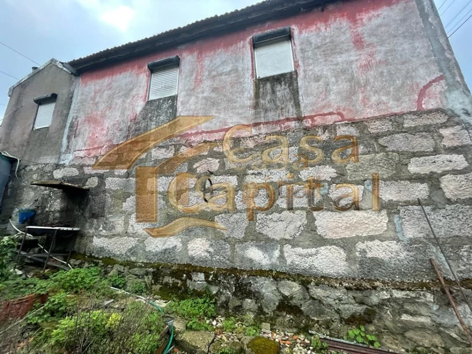 Moradia T2 para Venda em Favaios Foto 3